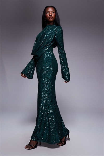 Длинное платье-макси с длинными рукавами, полностью украшенное пайетками и с перекрещивающимся вырезом спереди артикул 150777214
