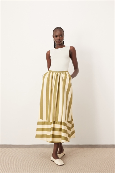 Юбка с полной юбкой артикул 140912588