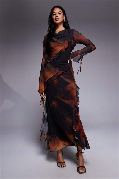 Шифоновое макси-платье с оборками артикул 150481389