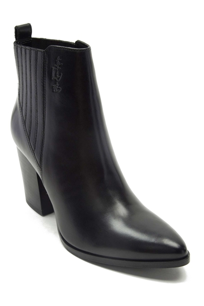 Кожаные ботильоны Finsbury на высоком каблуке, черного цвета артикул 133700158