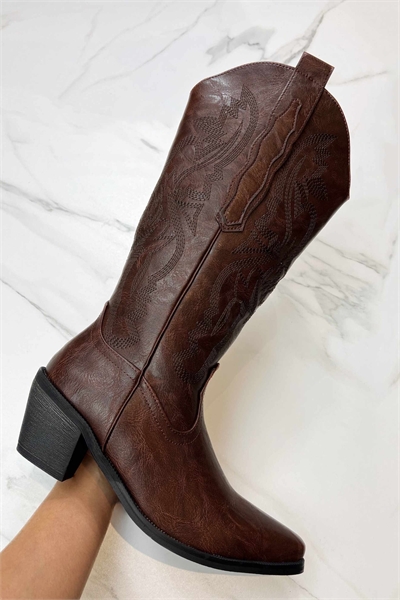 Ковбойские вестерн-сапоги коричневого цвета артикул 149973372