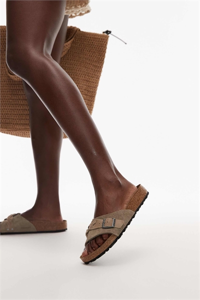 Плетеные сандалии из Оиты артикул 141794898