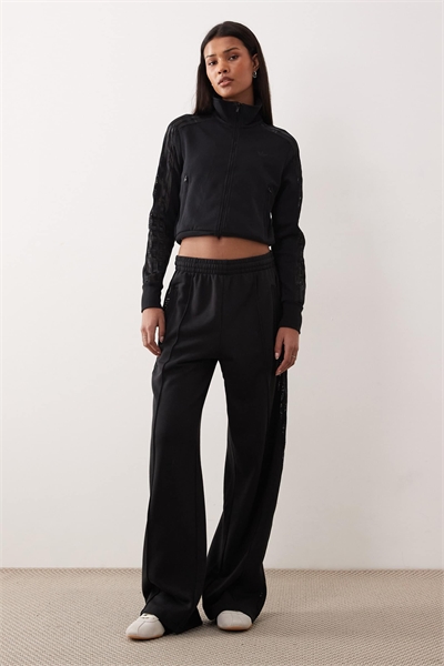 Спортивные штаны Firebird с кружевом, черного цвета артикул 154872954