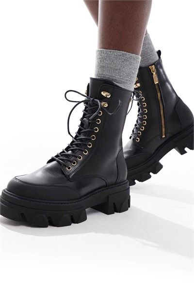 Ботинки Ellen с прочной подошвой из кожи и шнурками, черного цвета артикул 136353831