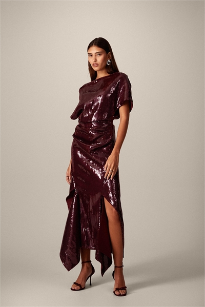 Макси-платье с драпированным лифом с пайетками и квадратным подолом красного цвета артикул 148808291