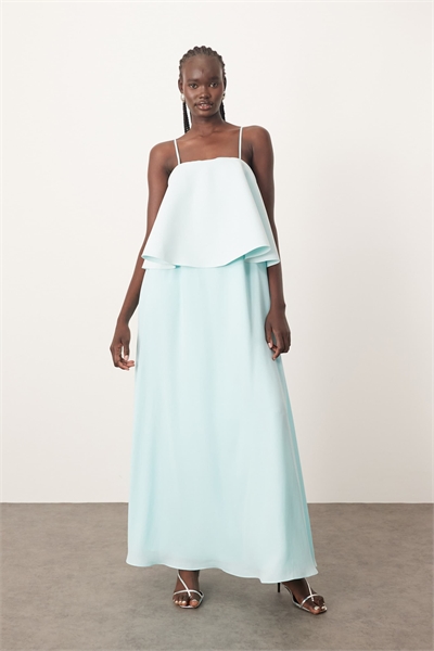 Макси-платье с бретелями и многослойным силуэтом артикул 141107062