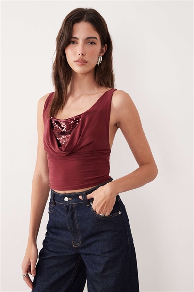 Топ с пайетками Janic артикул 153492199