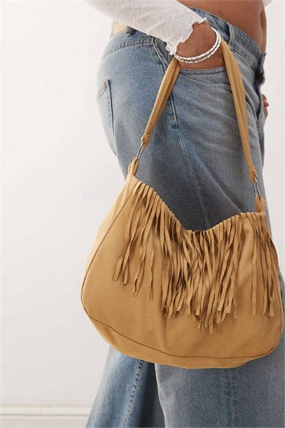 Сумка свободного кроя с бахромой из ткани «терия» артикул 144073252