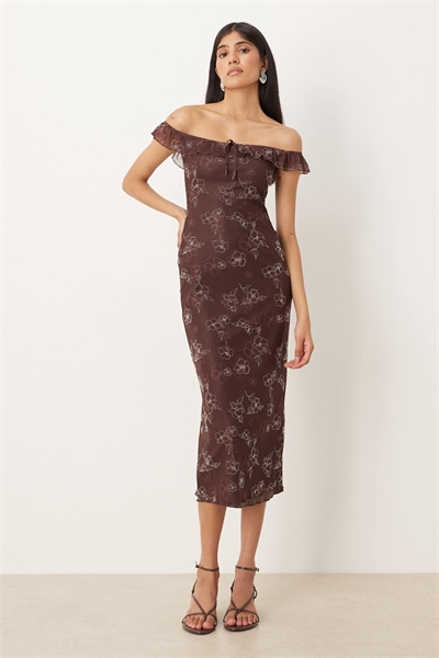 Платье Catrin с открытыми плечами и цветочным принтом, средней длины, коричневого цвета артикул 149953272