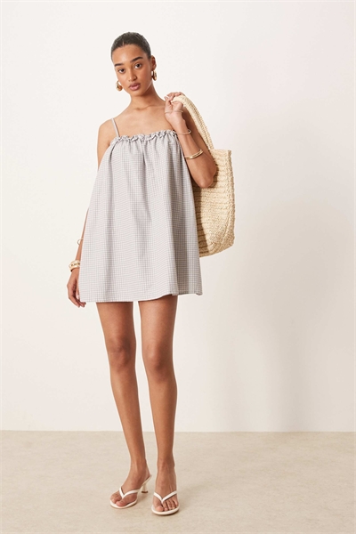Мини-платье-сарафан Kamalani в клетку артикул 146143384
