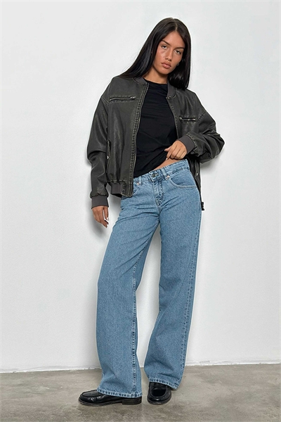 Джинсы с низкой посадкой и параллельным кроем артикул 154890785