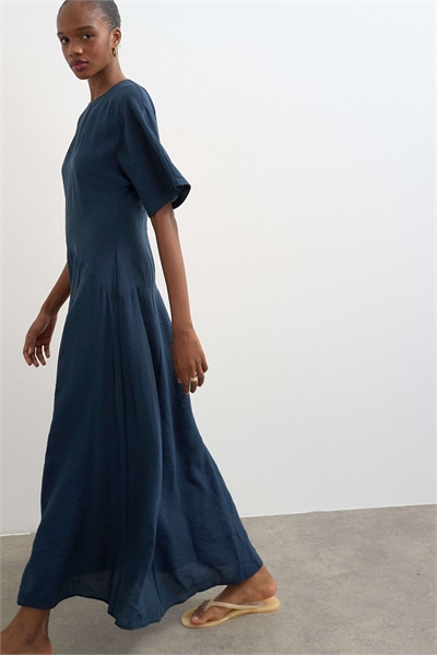 Макси-платье-футболка с заниженной талией из купро артикул 154855493