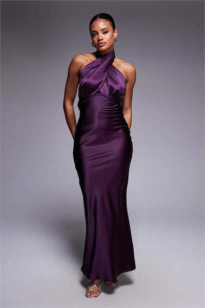 Макси-платье Rosaminta с блестящим сатиновым перекрещивающимся вырезом спереди, завязками на шее и открытой спиной артикул 149073201