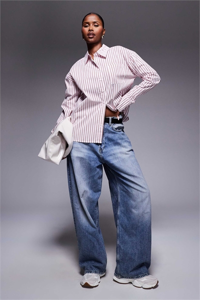 Рубашка Belize с карманами, бело-красная в полоску артикул 146141136