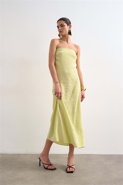 Платье-бандо средней длины с капюшоном на спине из купро-лайма артикул 148451624