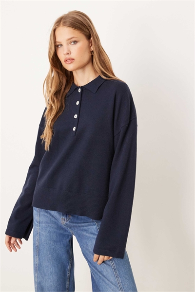 Свитер с длинными рукавами и воротником артикул 149246980