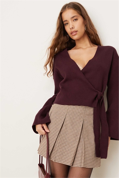 Вязаный кардиган с V-образным вырезом и широкими рукавами артикул 151782796