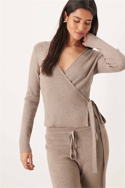 Кардиган с длинными рукавами, V-образным вырезом и тонким трикотажем, завязывающийся на талии артикул 151526284