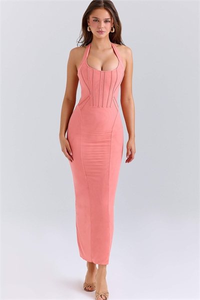 Платье средней длины с коралловым оттенком из эластичной сетки и завязками на шее артикул 151906893