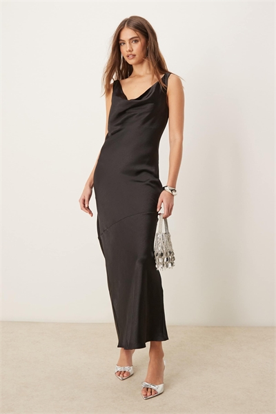 Макси-платье с капюшоном, открытой спиной и косой кройкой из атласа артикул 140438463