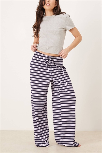 Брюки из сверхмягкого джерси с широкими брючинами и кулиской на талии артикул 154757025