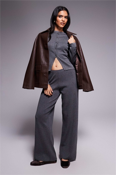 Эксклюзивные трикотажные брюки с широкими брючинами темно-серого цвета co-ord артикул 151333819