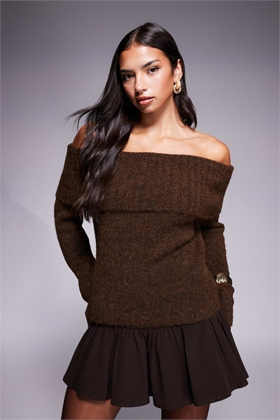 Эксклюзивный свитер из шерсти с фактурным трикотажем и глубоким вырезом «бардо» с отворачиваемым краем артикул 151333809