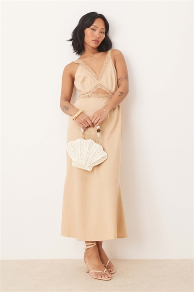 Льняное платье средней длины с вырезами от Petite Mimi артикул 143827068