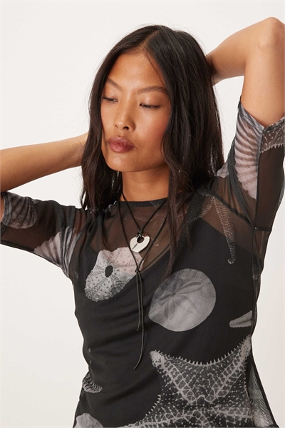 Футболка из сетчатой ткани с принтом в виде ракушек, свободного кроя co-ord артикул 143827080