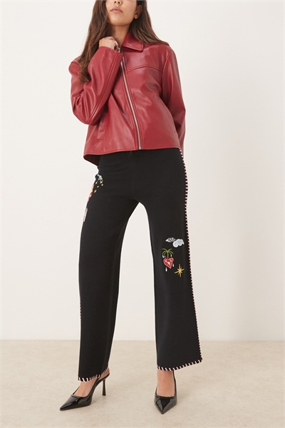 Джоггеры с вязаным узором «Пламенное сердце» артикул 150528680