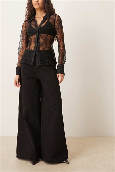 Джинсы-палаццо с широкими брючинами артикул 152557244