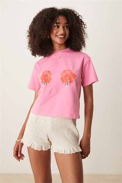 Детская футболка с принтом в виде роз артикул 148249883