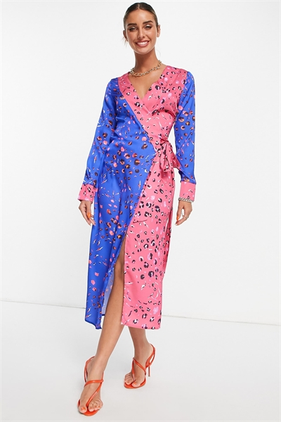 Платье-миди с длинными рукавами и контрастным леопардовым принтом артикул 115926050