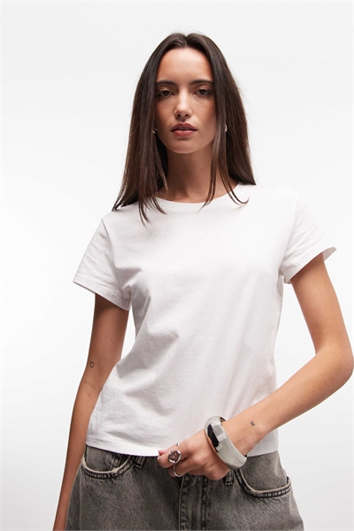 Футболка артикул 154869721