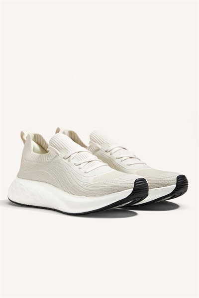 Универсальные кроссовки артикул 149962589