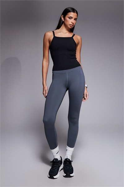 Леггинсы Icon Active Bum Sculpt с высокой талией для занятий в тренажерном зале, с внутренним карманом артикул 154323192