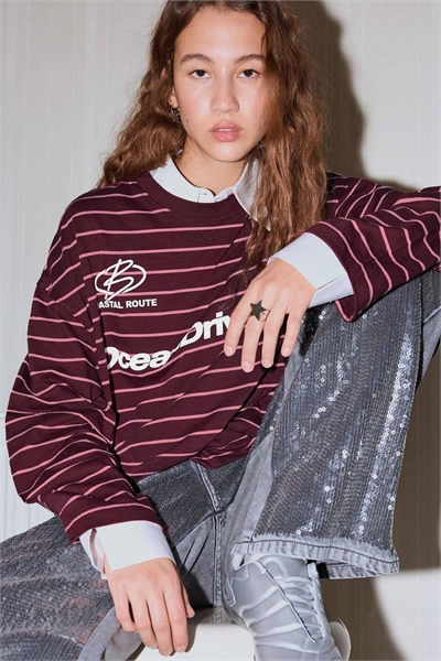 Футболка с принтом и длинными рукавами свободного кроя артикул 154762126