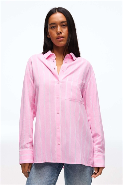 Рубашка свободного кроя артикул 155842354