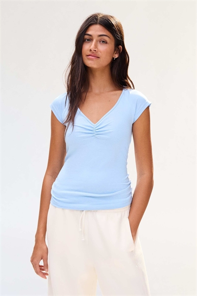 Футболка с коротким рукавом и сборками артикул 155940893