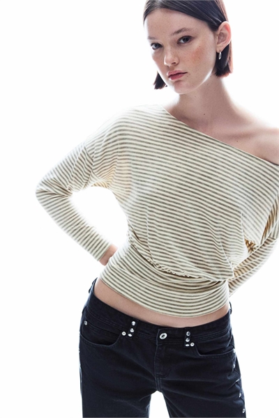 Полосатая футболка с длинными рукавами и поясом артикул 155942912