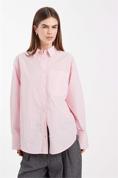 Классическая хлопковая рубашка артикул 152234017