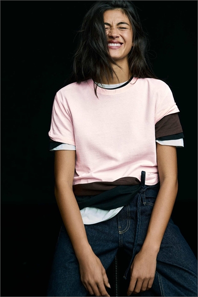 Простая футболка с короткими рукавами артикул 155594629