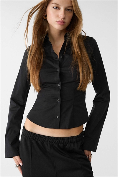 Приталенная рубашка с рукавами артикул 149043446