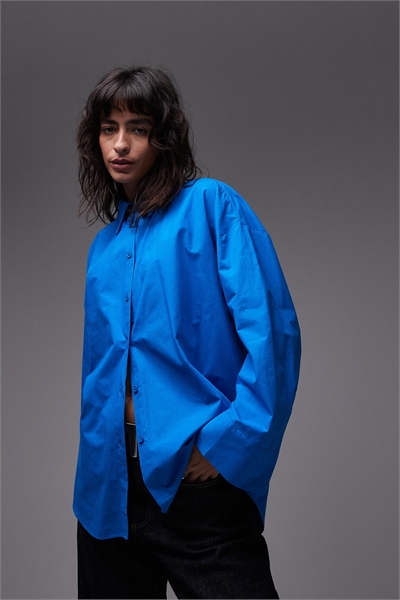 Рубашка свободного кроя с широкими рукавами артикул 152901852