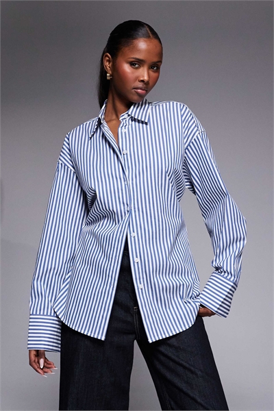 Рубашка из поплина с регулируемой талией и свободным кроем артикул 149553030