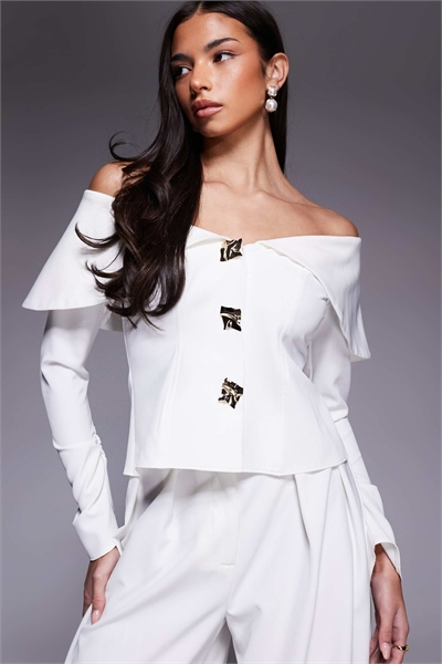 Блейзер с открытыми плечами и золотой фурнитурой co-ord артикул 146925167