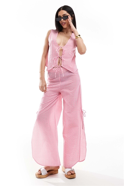 Пляжные брюки Esmee Exclusive с завязками по бокам артикул 142297422