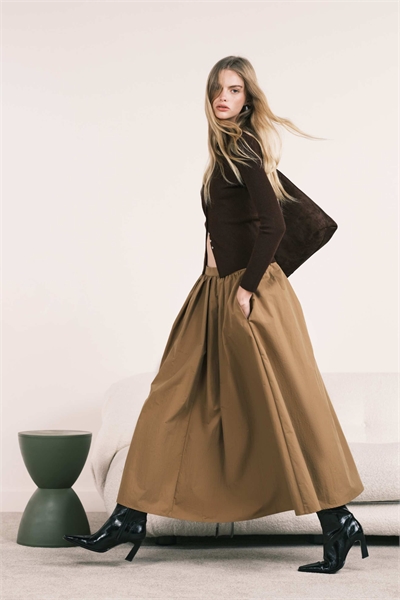 Юбка-миди с объемными деталями артикул 146838505