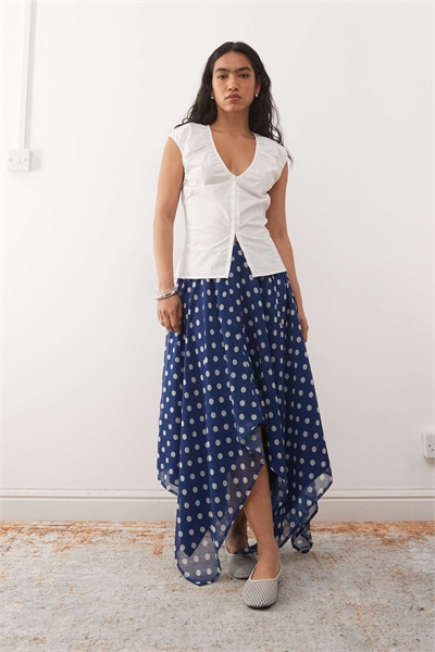 Юбка средней длины с рюшами и асимметричным подолом артикул 152318737