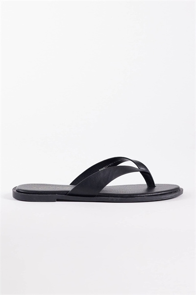 Шлепанцы из искусственной кожи артикул 155388689